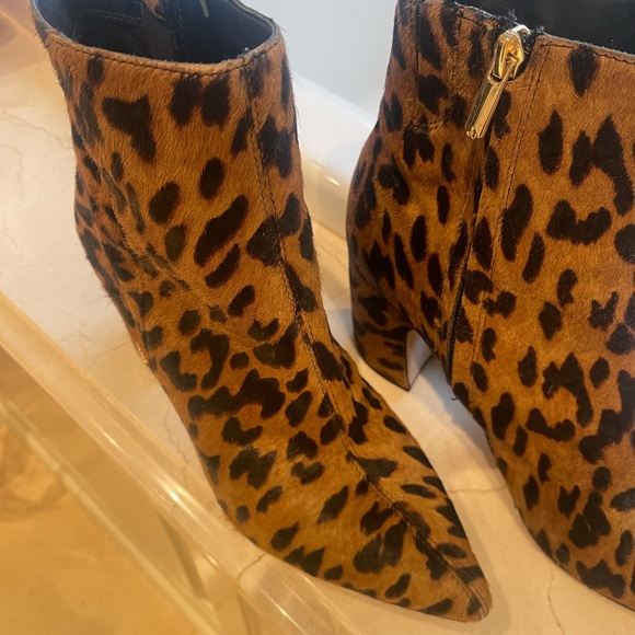 Calf hair leopard print boots. - Picture 2 of 6